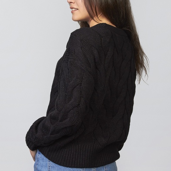 Vero Moda Sweater - Picture 7 of 11